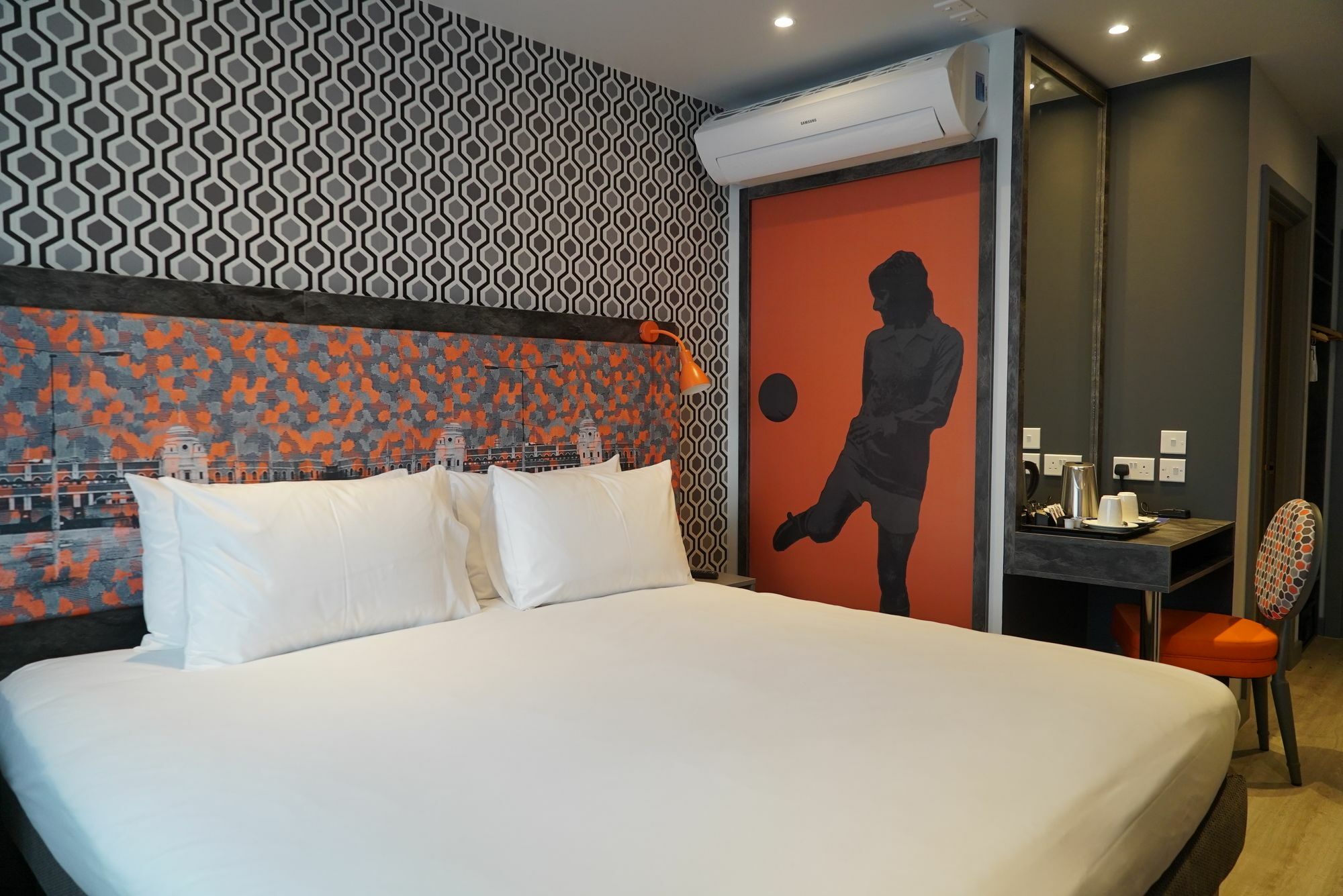 Best Western Plus London Wembley Hotel Exteriör bild